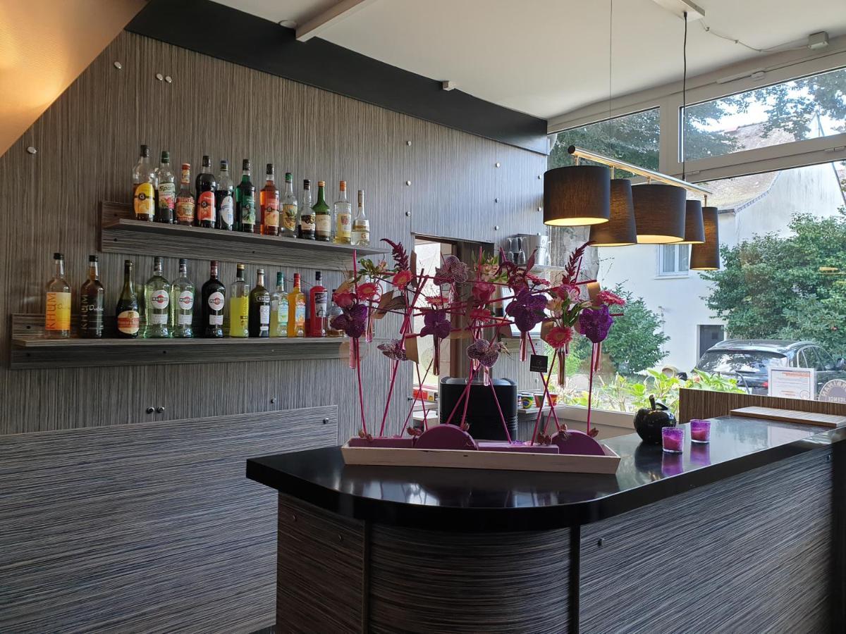 Hotel Le Rohan Charme Et Caractere Pontivy Esterno foto