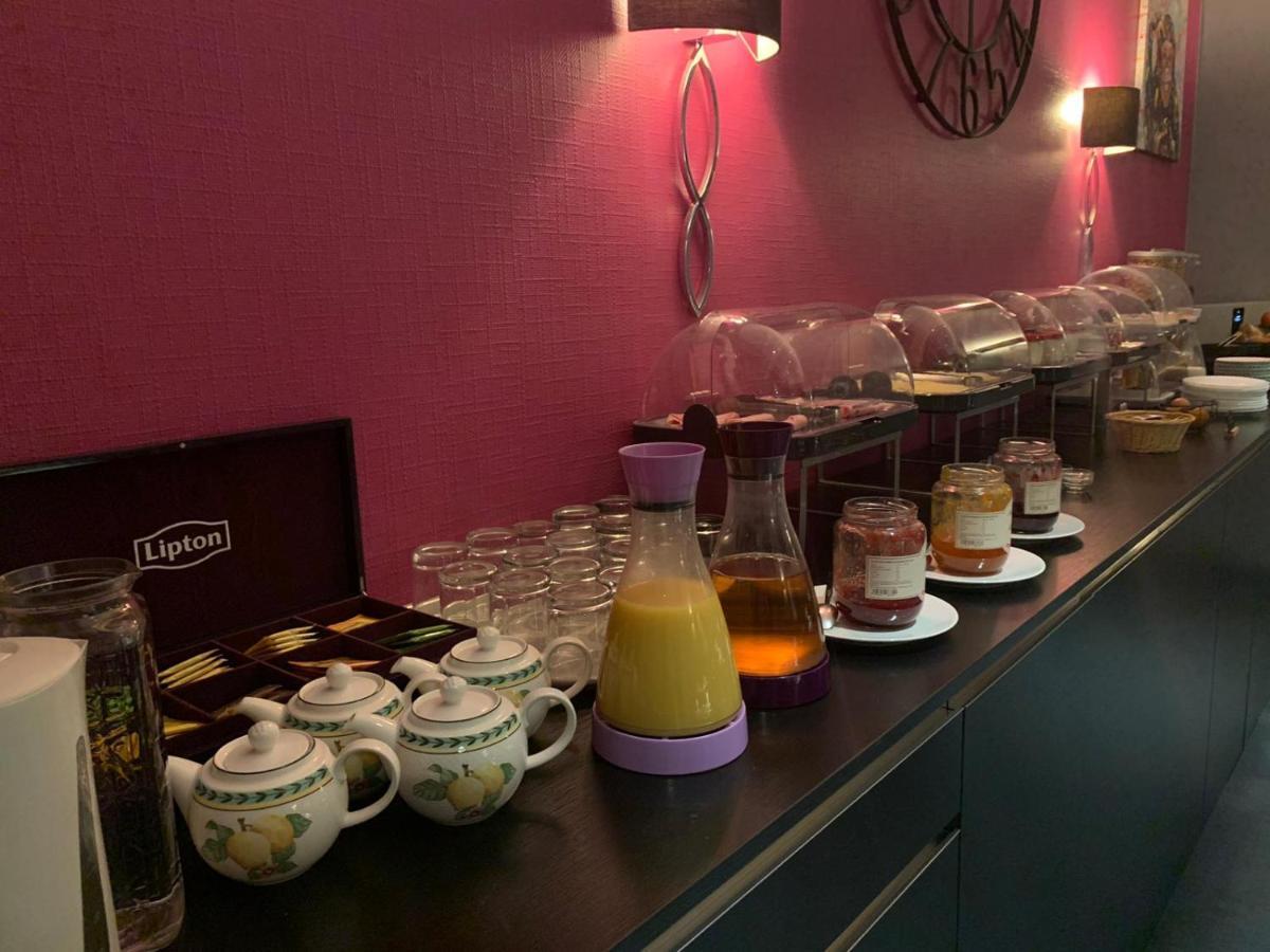 Hotel Le Rohan Charme Et Caractere Pontivy Esterno foto