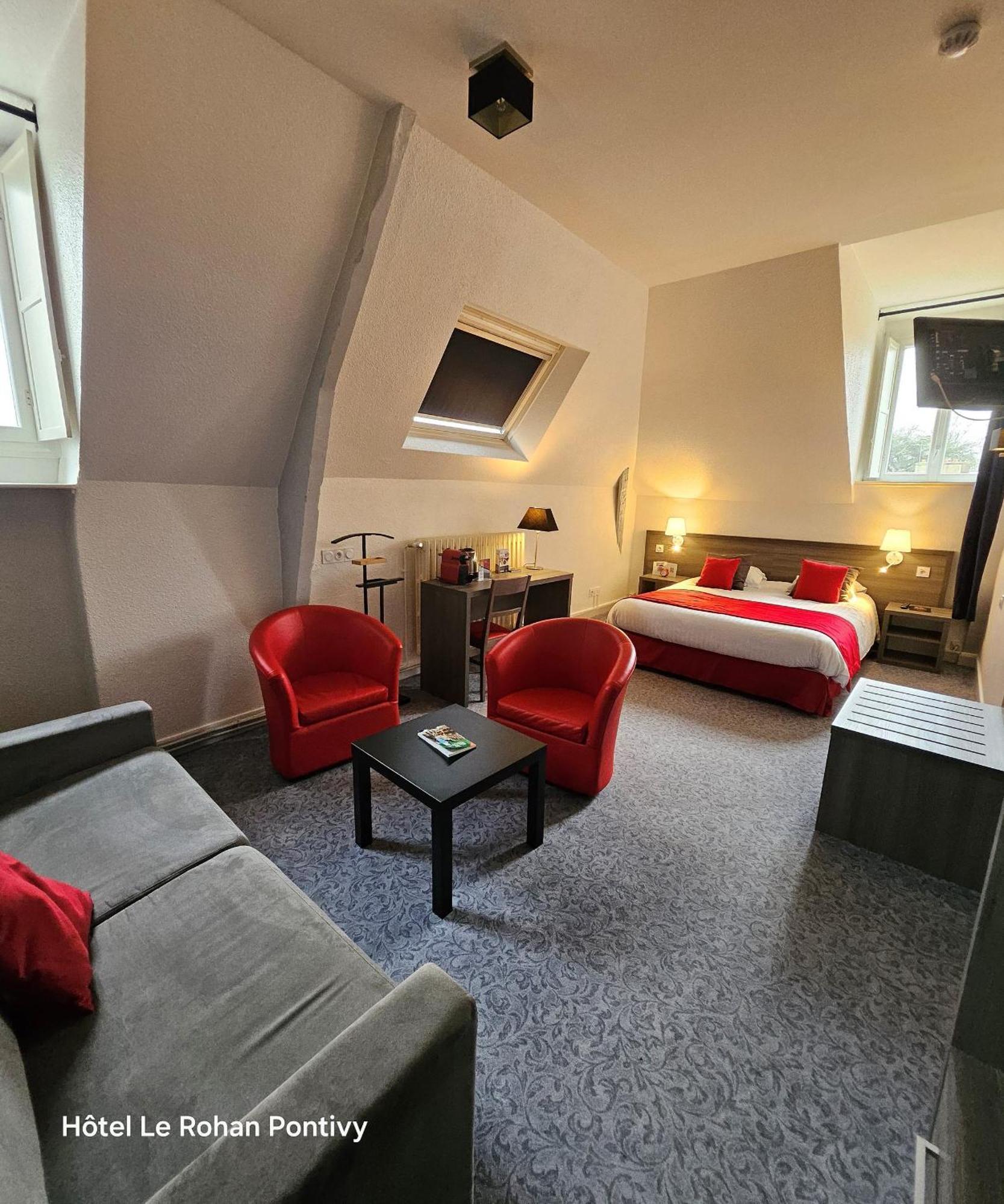 Hotel Le Rohan Charme Et Caractere Pontivy Esterno foto
